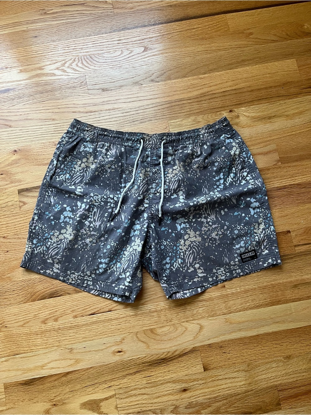 Ezekiel Gray Splash-Print Swim Trunks